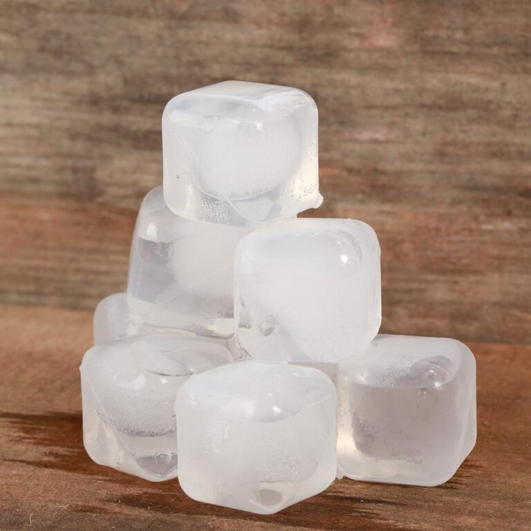 Clear Reusable Ice Cubes Pack Of 30 Woodbridge Kitchen Company 3269