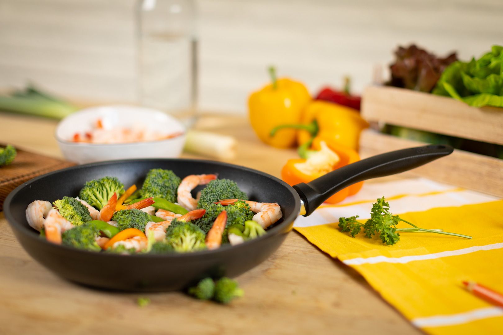 EASY INDUCTION NON STICK FRYING PAN 20CM Woodbridge Kitchen Company