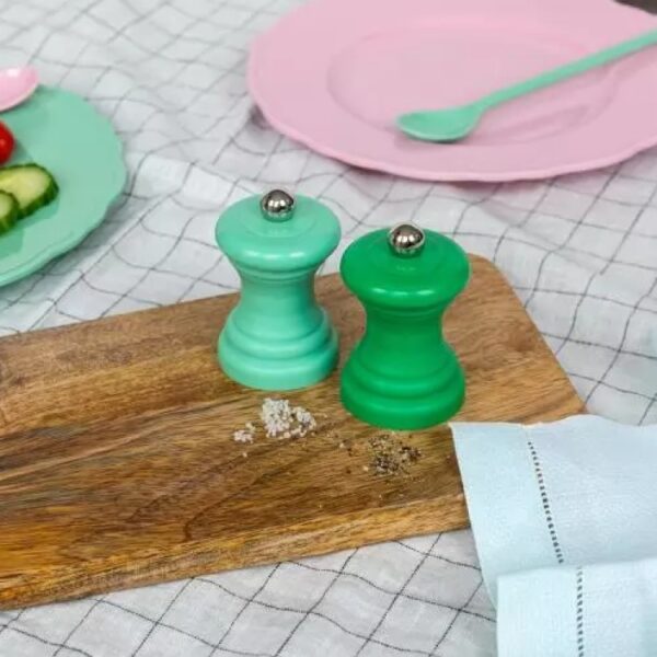 TRAVEL SALT AND PEPPER MILLS - GREEN