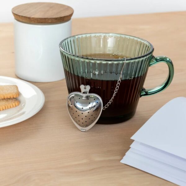STAINLESS STEEEL TEA INFUSER -HEART