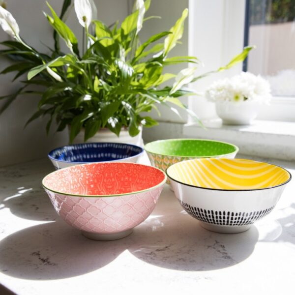 MIKASA BOWL - PINK VICTORIAN STYLE