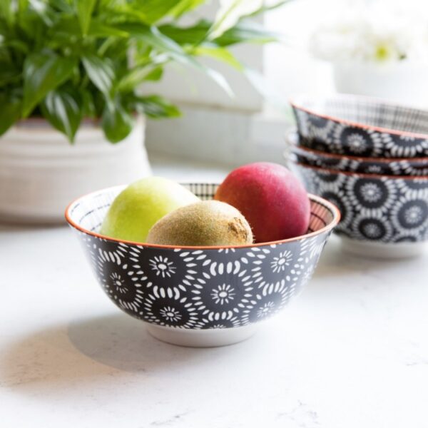 MIKASA BOWL - BLACK TILE