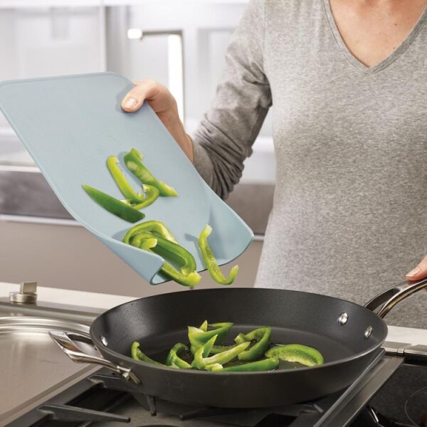 JOSEPH JOSEPH NEST CHOPPING BOARDS  - OPAL / 3 PIECE SET - Image 2
