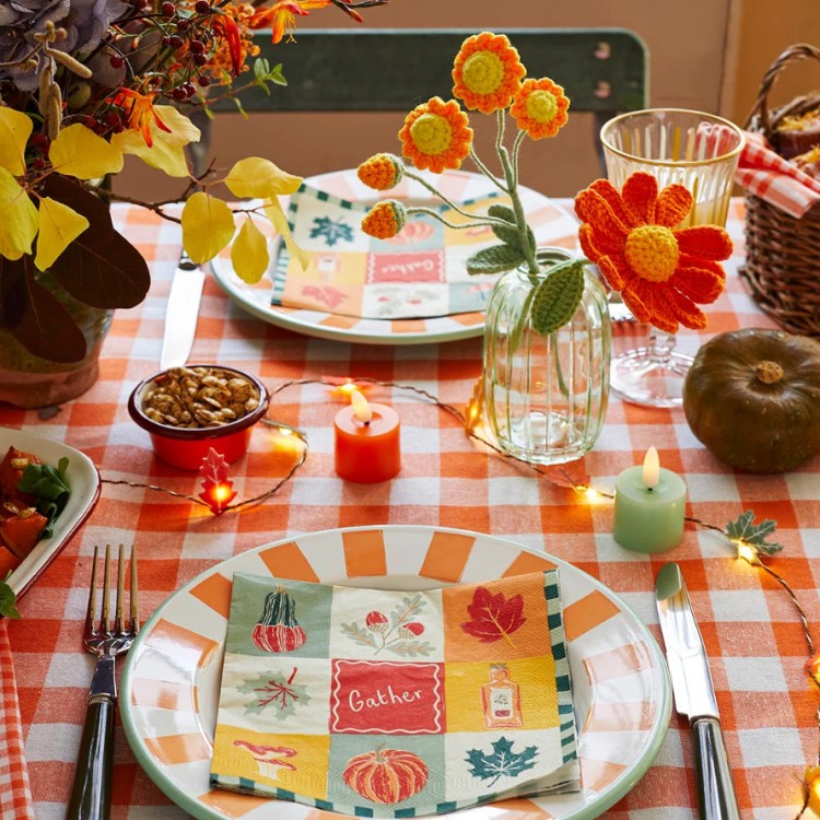 AUTUMN HUES FELT STRING LIGHTS - 2M - Image 3