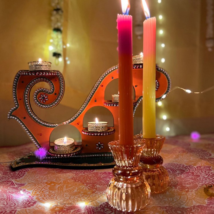 SMALL ORANGE GLASS CANDLE HOLDER