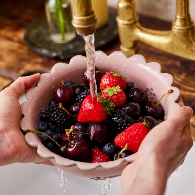 JAMIE OLIVER CERAMIC BERRY BOWL