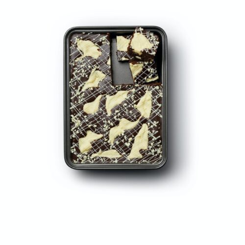 MASTERCLASS NON STICK BROWNIE TRAY - 27 X 20CM