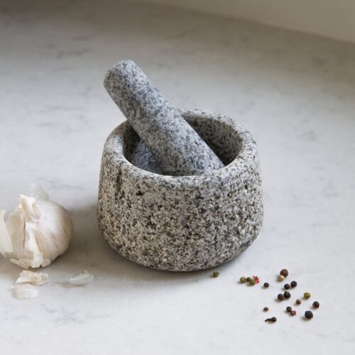 GARDEN TRADING GRANITE PESTLE AND MORTAR