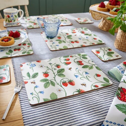 STRAWBERRY PATCH PLACEMATS - SET OF 4