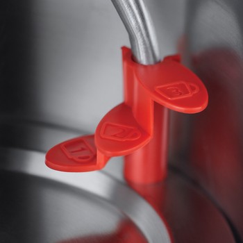 RUSSELL HOBBS BLACK 1.7 LITRE KETTLE - Image 4