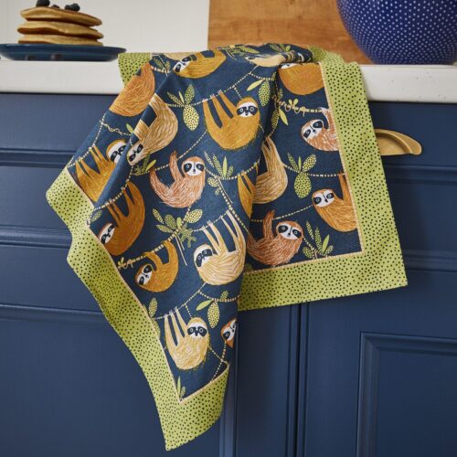 HANGING AROUND TEA TOWEL