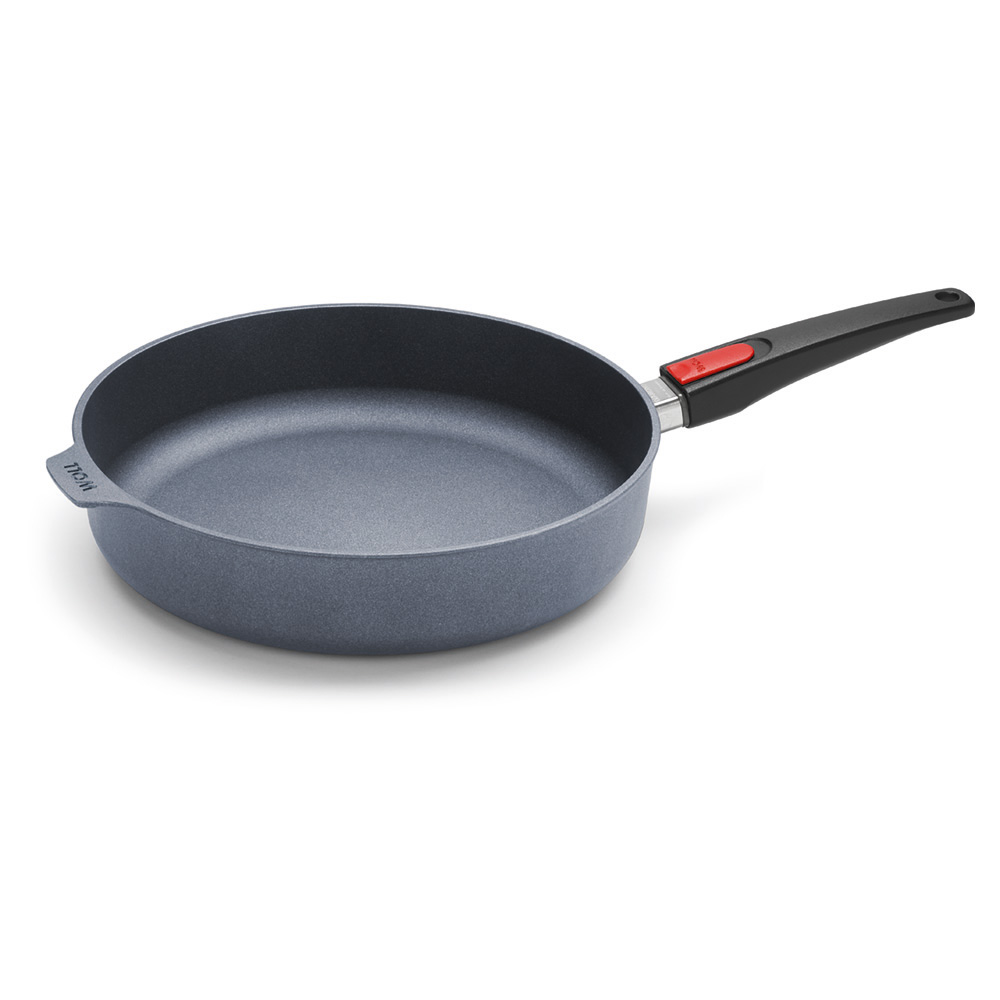 WOLL DIAMOND LITE SAUTÉ PAN WITH GLASS LID - 32CM - Image 5