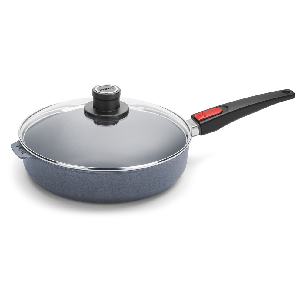 WOLL DIAMOND LITE SAUTÉ PAN WITH GLASS LID - 32CM