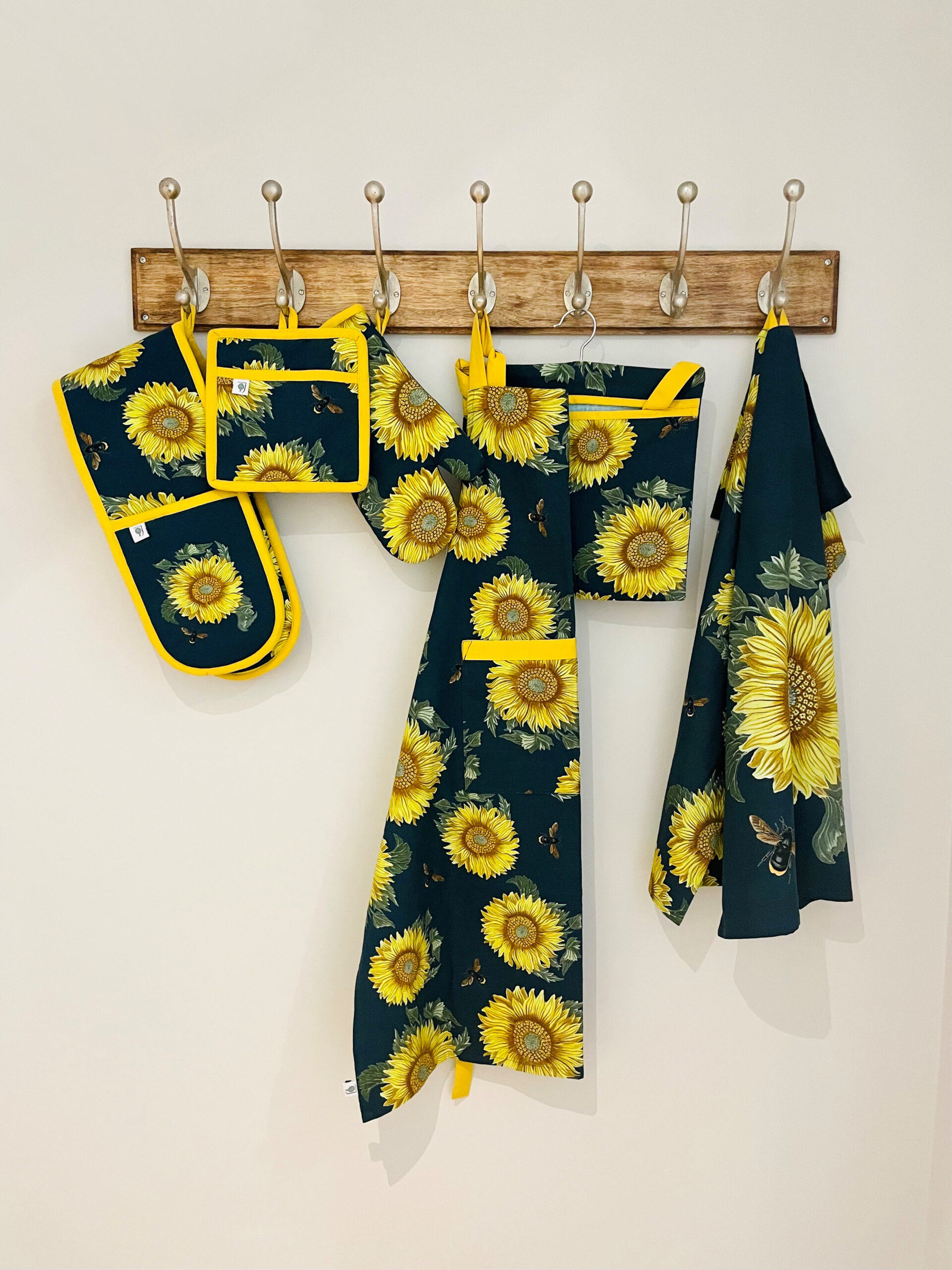 RHS SUNFLOWER COTTON APRON - Image 2