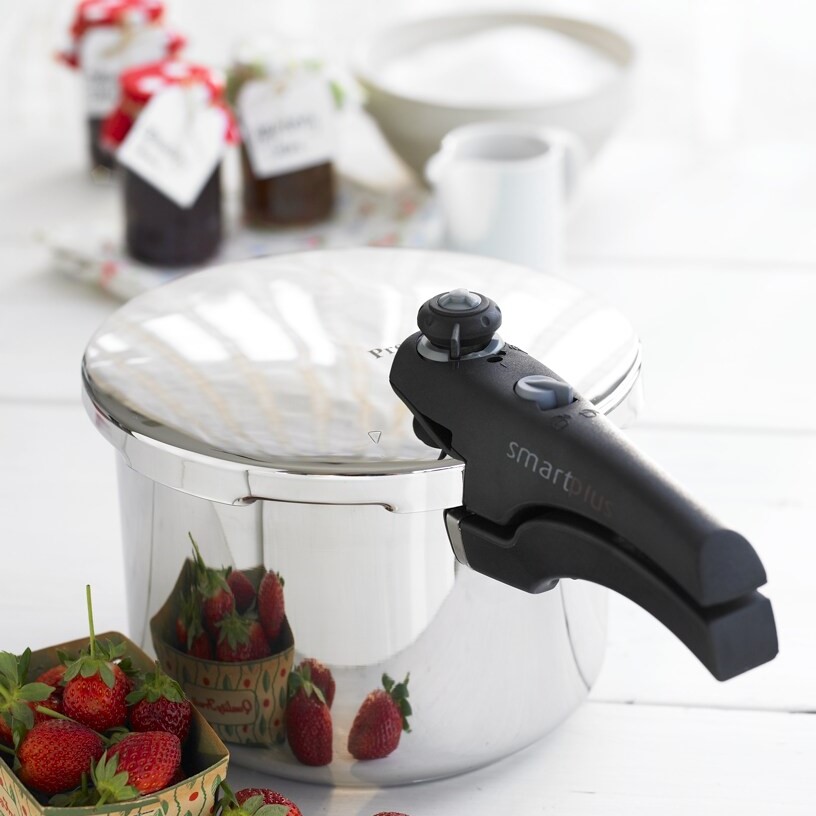 PRESTIGE SMART PLUS INDUCTION PRESSURE COOKER - 6 LITRE - Image 3