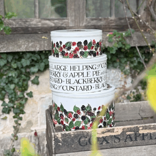 EMMA BRIDGEWATER BLACKBERRY ROUND CAKE TIN